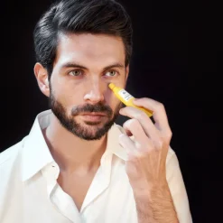 Anwendungen^Acqua Di Parma Feuchtigkeitsspendende Augencreme